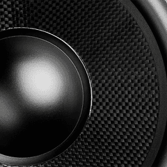 Speaker 3200x1800