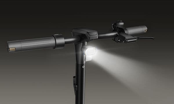 Navee - Auto-sensing headlight