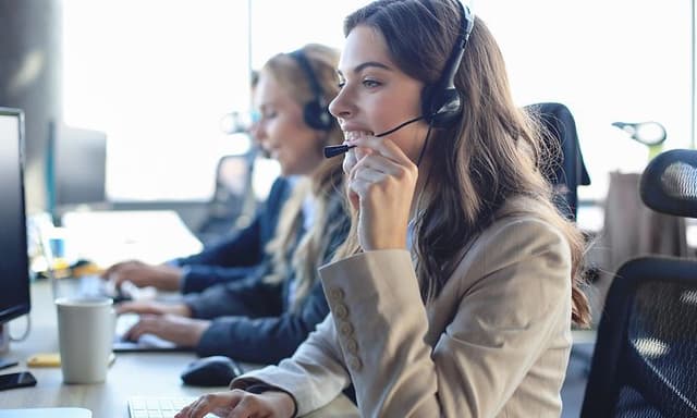 Get help from Elkjøp Customer Service