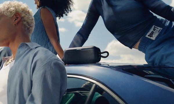 Bose Soundlink Plus on roof of car