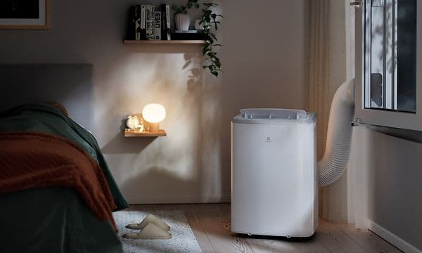 Air condition - Top Banner