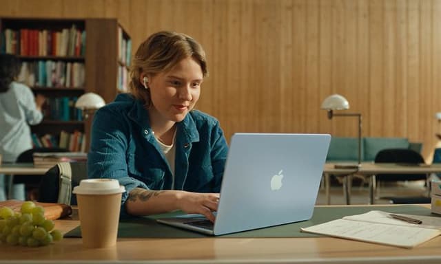 Apple - Suoriudu opinnoista leikiten Apple-tuotteiden avulla