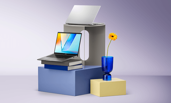 Computing - Asus - Two laptops on a structure