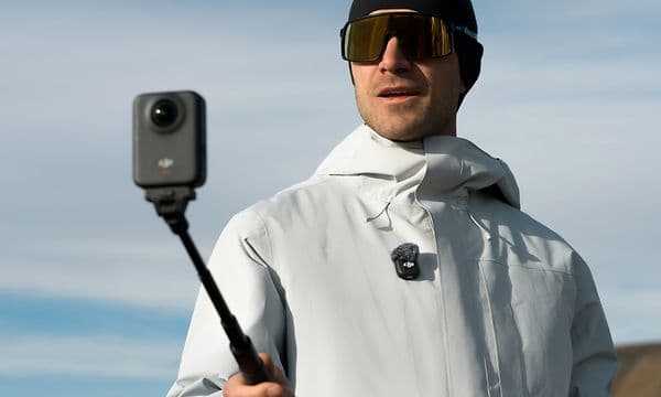 Osmo360-Man with selfie stick in winter jacket