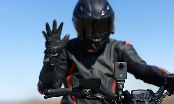 Osmo360-Motorcycle rider waving