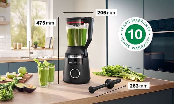 Bosch Vitapower Series 6 -tehosekoitin ja vihanneksia keittiön työtasolla