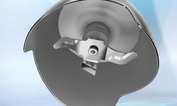 ErgoMaster has stainless steel knife and AntiSplash function