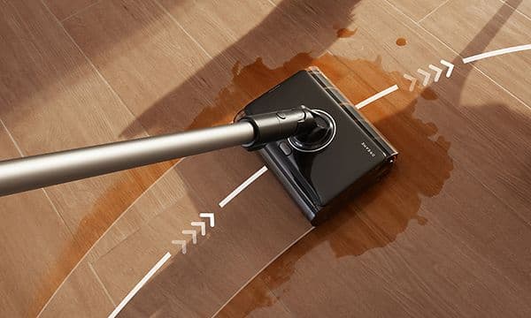 Dreame R20 Ultra Aquacycle with a rotation radius of 90°