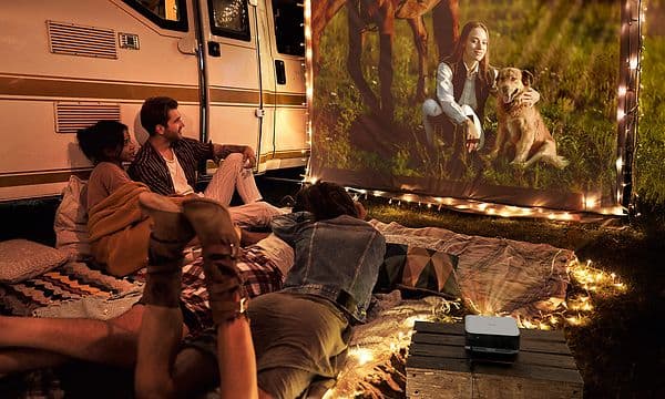 Epson EF61 – Effortless entertainment – ​​anytime, anywhere