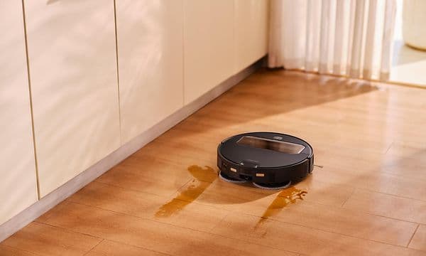 SDA - Dammsugare - Roborock Saros Z70 - Dual Anti-Tangle-system och mopp