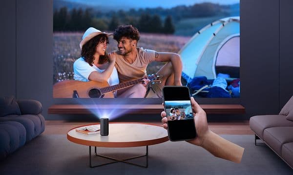 Capsule 3 - Couple projected on wall from mobile