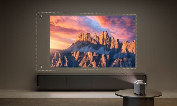 Nebula Cosmos 4K-visar bergtoppar