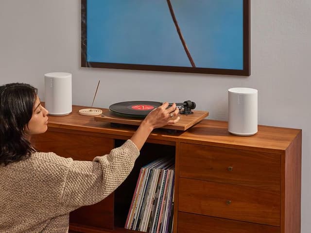 Sonos-speakers-LP-player