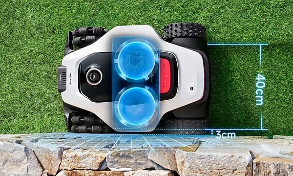 Dreame A3 AWD Pro ovanifrån, visar klippbredden på 40 cm