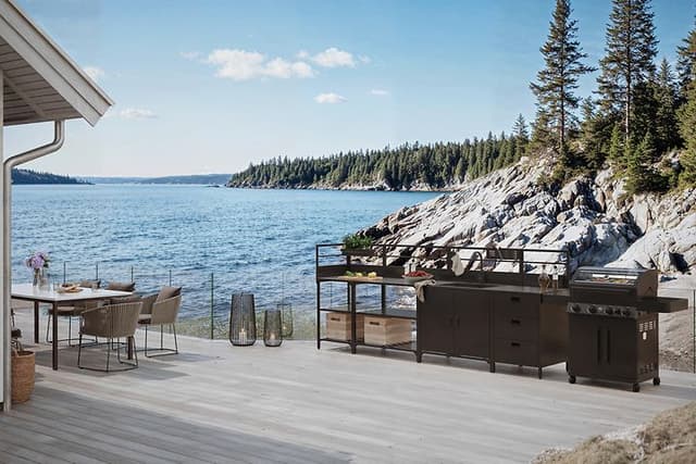 15403_Elkjop_Nordic_Seaside_Cabin_Angle1