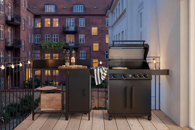 Vari-kesäkeittiö kerrostaloasunnon terassilla