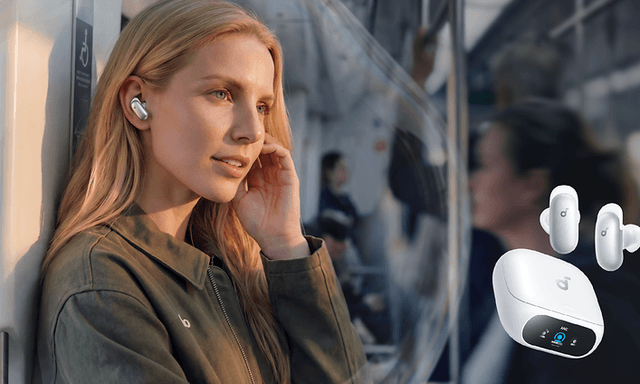 Kvinna lyssnar med sina Liberty 5 Pro hörlurar i kollektivtrafiken
