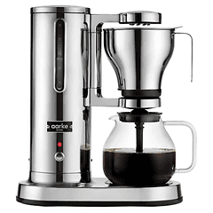 Produktbilde av en Aarke kaffetrakter mot en hvit bakgrunn.
