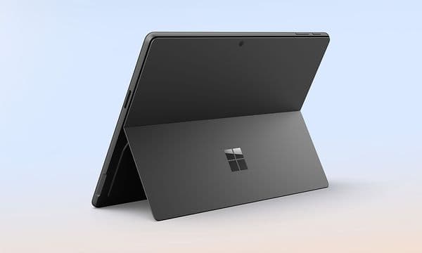 106xx_Surface_Pro_13_Mod5c_3200x1800c