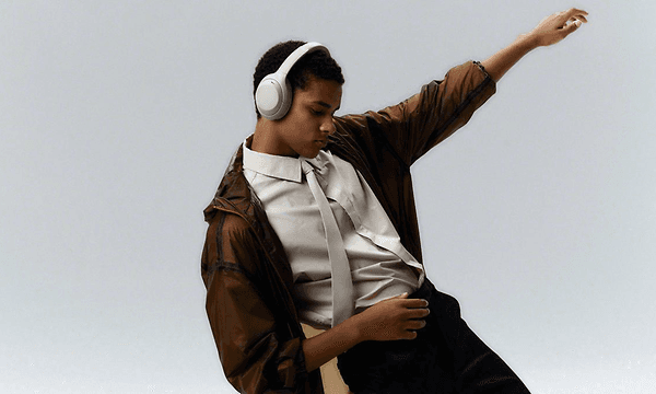 Sony WH-1000XM4C - mand der poserer