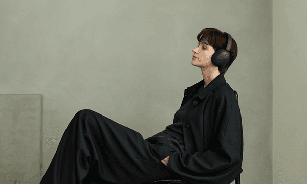 Sony WH-CH730-woman with headphones