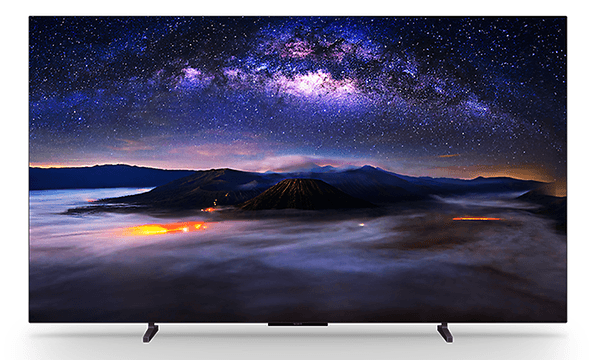En Sony BRAVIA 6 OLED-TV som viser et bilde av fjell og en nattehimmel på skjermen, mot en hvit bakgrunn.