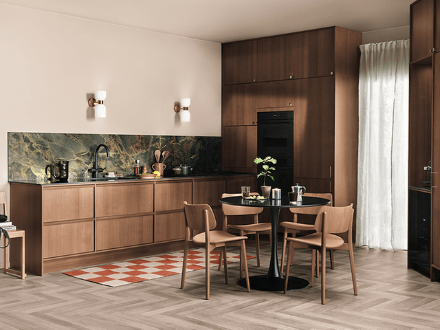 Epoq_Edge Walnut_contour_Verde Borgogna_1600x600
