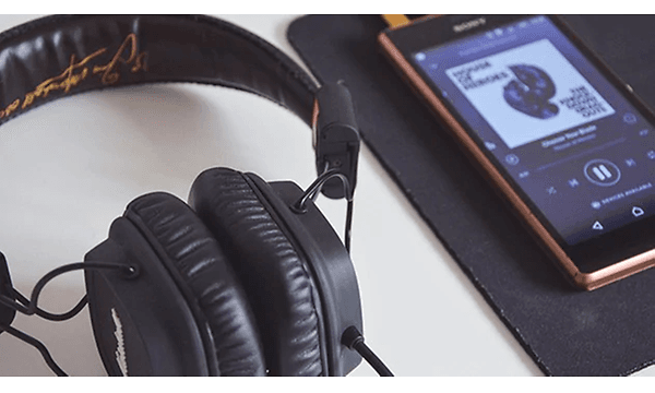 Headset og smartphone