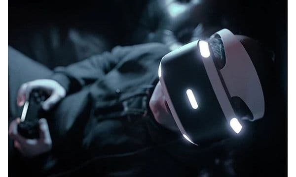 PlayStation VR (1)